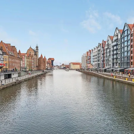 Granaria Premium Riverside & Parking By Downtown Apartments Gdansk Exterior photo