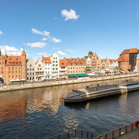 Granaria Premium Riverside & Parking By Downtown Apartments Gdansk Exterior photo