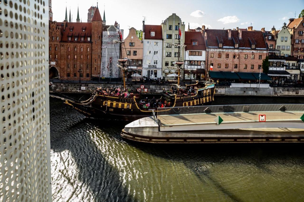 Granaria Premium Riverside & Parking By Downtown Apartment Gdansk