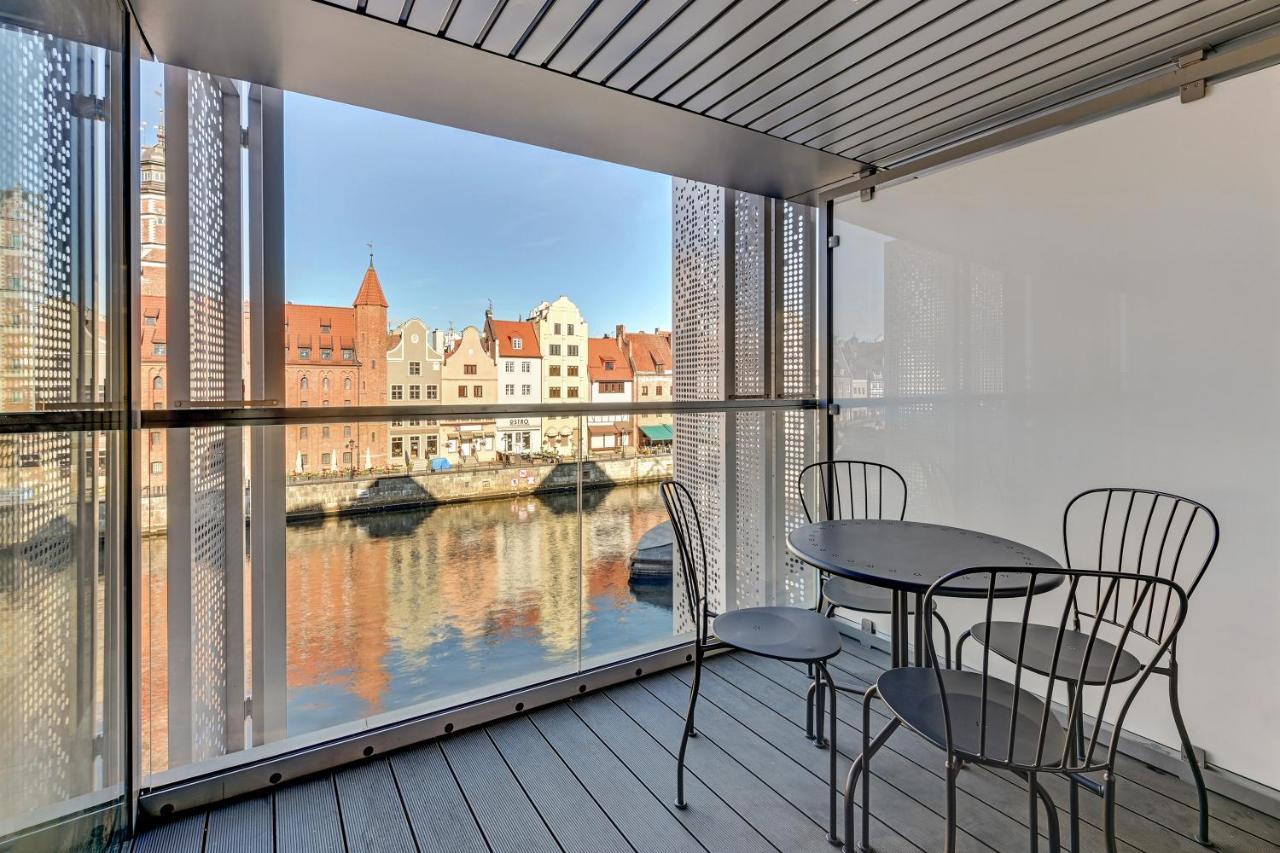 Granaria Premium Riverside & Parking By Downtown Apartment Gdansk
